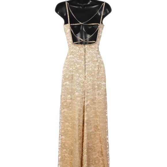 Michael Casey Couture - Picture 4 of 4